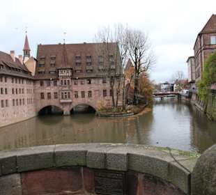 Außenansicht über der Pegnitz