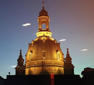 Frauenkirche im Abendlicht