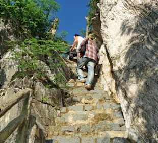 Treppen auf einen Marmorberg
