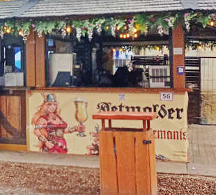 Thusnelda links im Bild ? 