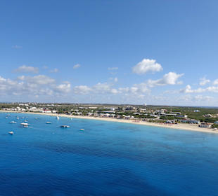 Bei der Einfahrt in den Hafen
