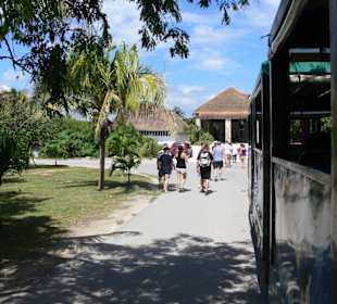 Anfahrt zum Eingang Tulum