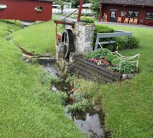 The Amish Village Lancaster Pennsylvania