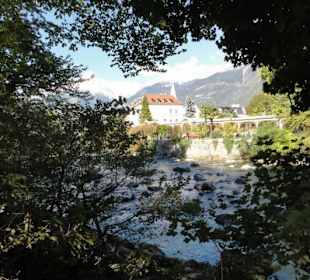 Spaziergang an der Sommerpromenade