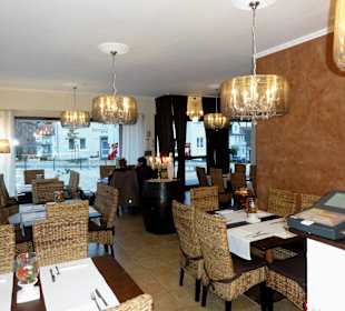 Blick in die Gasträume der Trattoria