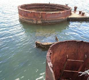 Arizona Memorial, vorne Maststumpf