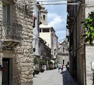 Rundgang durch die Altstadt von Tempio Pausania