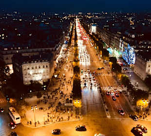 Arc de Triomphe / Triumphbogen
