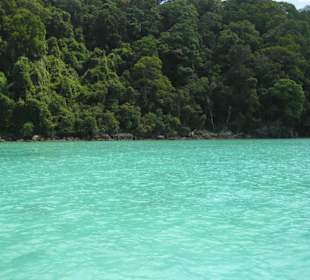 Anfahrt zu den Surin-Inseln