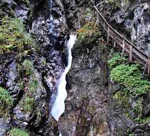 Durch die Wolfsklamm