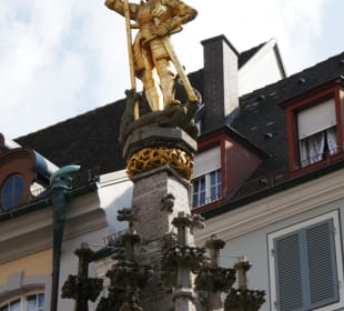 Oberes Teil vom Georgsbrunnen