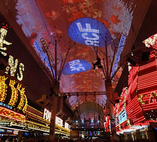Zip Line über der Fremont Street