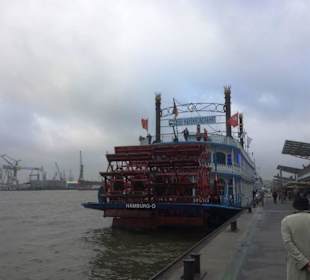 Raddampfer Hafenrundfahrt