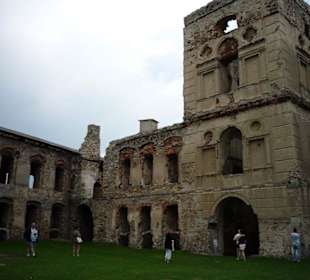 Dziedziniec główny