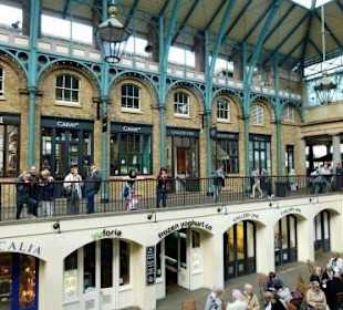 Von der Galerie aus hat man den Überblick