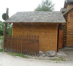 Oberża Pod Złotym Prosiakiem