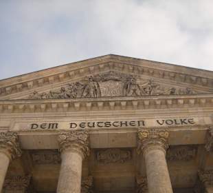 Schrift Eingang Reichstag