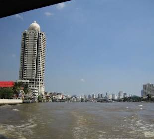 Ein Blick auf die Skyline von Bangkok.