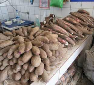 In den Markthallen von Manaus