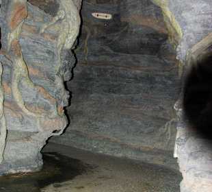 Im Baum drin Künstlich