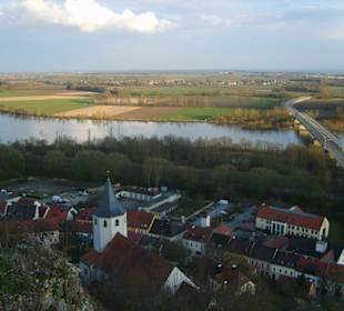 Blick von der Burgruine Donaustauf