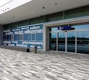 Außenansicht des Terminals