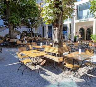 Der Selbstbedienungsbiergarten des Sternbräu