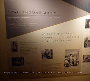 Ausschnitt aus der riesigen Tafel zu Katia Mann