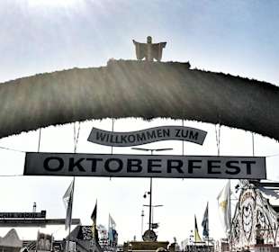 Eingang Oktoberfest 2016