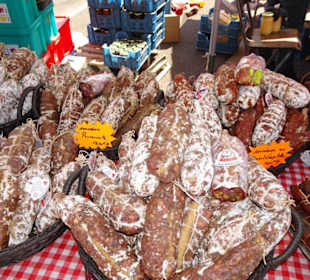 Impressionen vom Wochenmarkt Saint-Cyprien-Plage