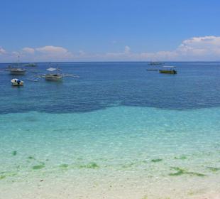 Tolles Wasser am Hauptstrand von Panglao