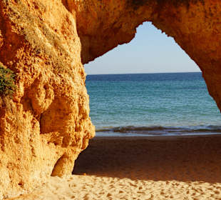 Praia dos Tres Irmaos