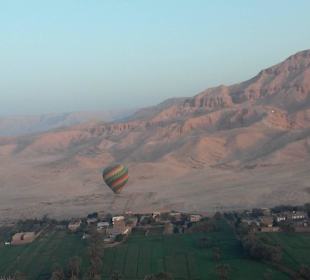 Im Heißluftballon über Luxor