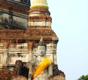 Wat Yai Chai Mongkon