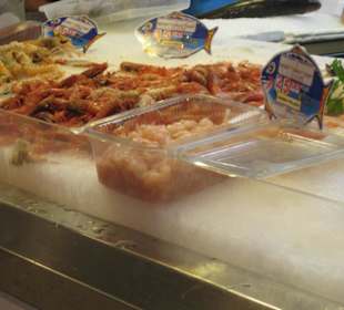 Neue Markthalle / Mercat Nou