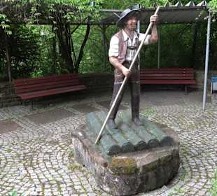 Skulptur Flößer Aach