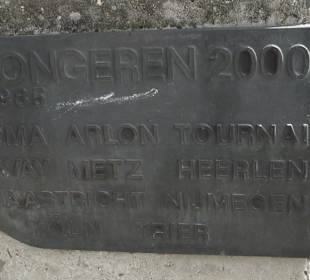 Monument Tongeren 2000