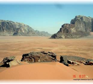 Wandern im Wadi Rum