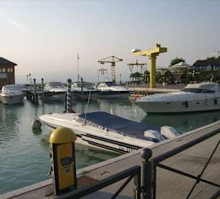 Hafen Peschiera