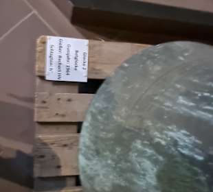 Mit Beschriftung