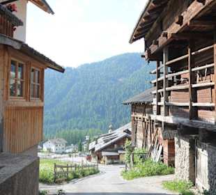 Bauernhöfe Colfosco