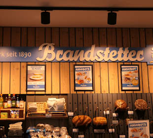 Kaffeepause bei Marktcafé Brandstetter, Kaiserstr.
