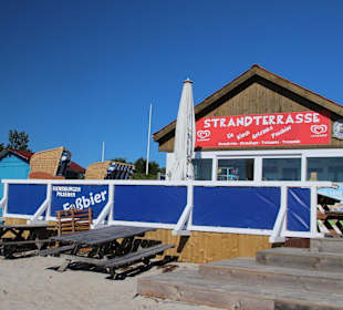 Kiosk am Sandstrand Drei