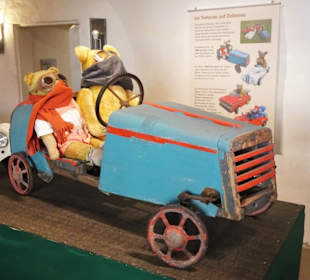 Historisches Kinderspielzeug im Museum