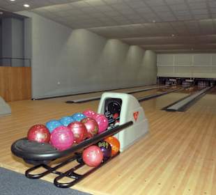 Bowling Bar Park Holiday