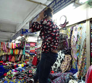 Im Dong Xuan Markt in Hanoi
