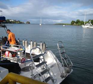 Tauchboot  / Port Castries