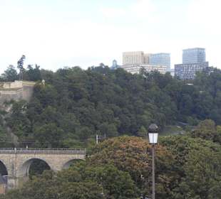 Blick von den Bockkasematten auf Schlossberg
