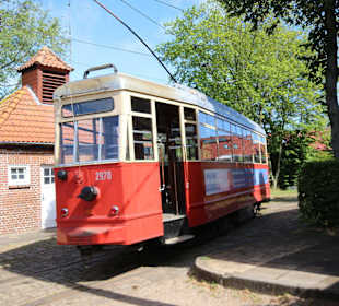 Bereit für eine Fahrt über den Rundkurs
