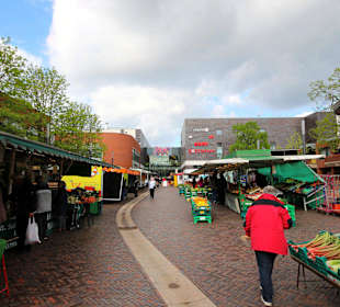 Blick auf das Markttreiben
